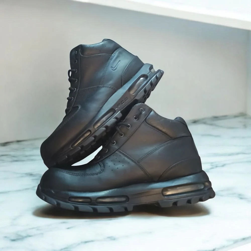 Nike ACG Black Lace-Up Waterproof Men's Boots